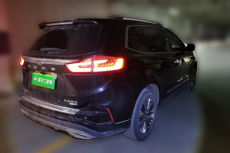 Used Ford Edge 2021 Facelifted PLUS EcoBoost 245 Two-Wheel Drive XLT 7-Seater
