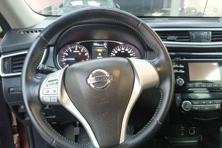 Used Nissan X-Trail 2014 2.5L CVT Luxury Edition 4WD