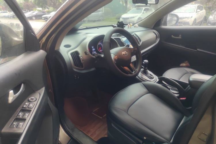 Used Kia Sportage R 2015 2.0L Automatic Two-Wheel Drive GL
