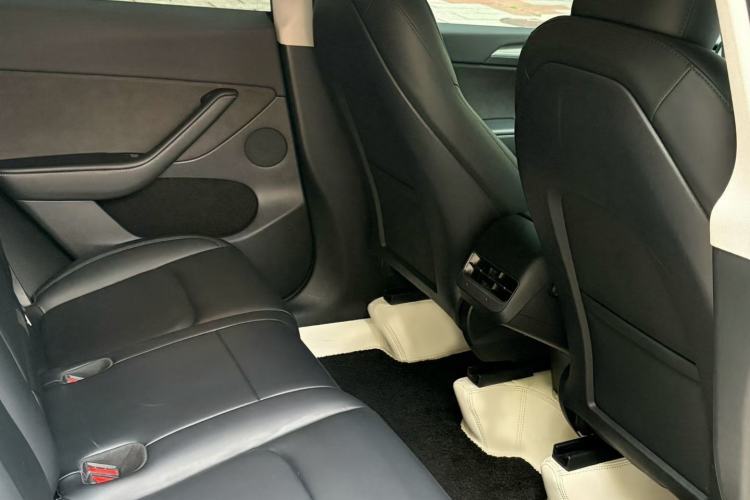 Used Tesla Model Y 2024 Rear-Wheel-Drive Version