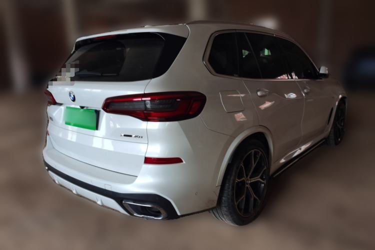 Used BMW X5 2019 xDrive40i Luxury Model with M Sport Package
