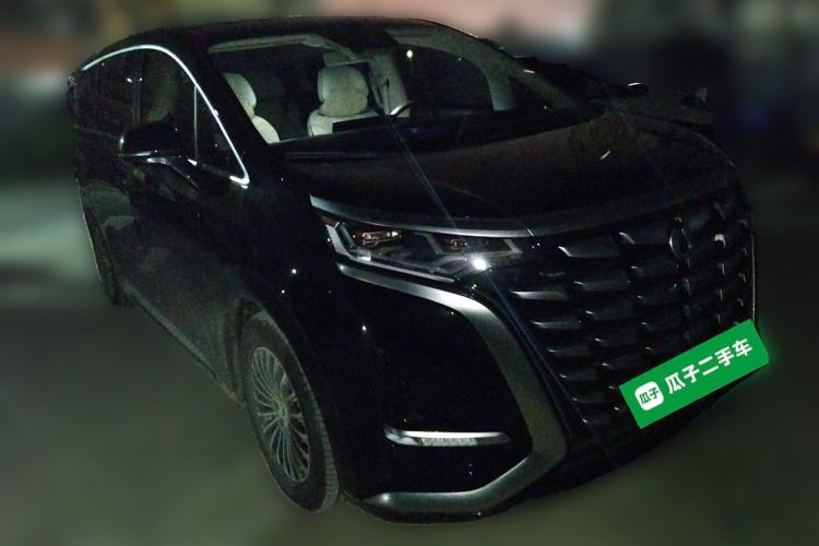 Used Denza D9 2024 DM-i 980 Four-Wheel Drive Prestige Model
