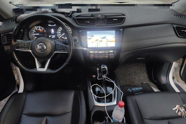 Used Nissan X-Trail 2022 2.0L Two-Wheel Drive Smart Connect Premium Edition Center Console