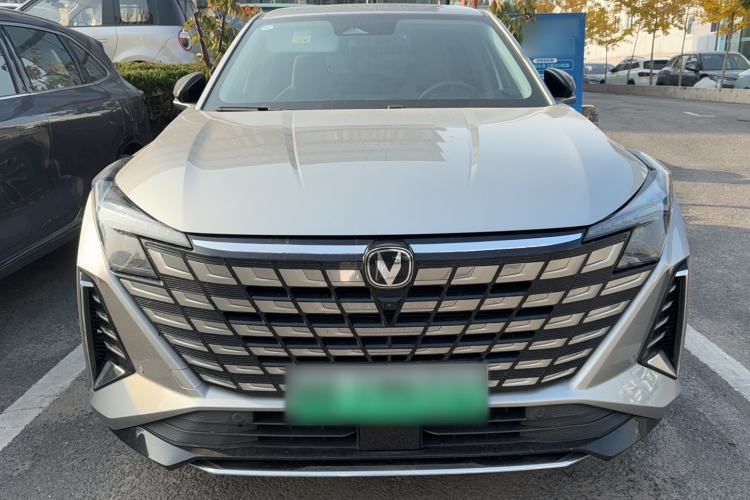 Used Changan UNI-Z New Energy 2024 Blue Whale Smart Electric iDD 125km Excellence Model
