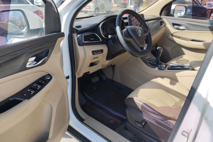 Used Baojun 730 2017 1.8L iAMT Prestige Version 7 Seats