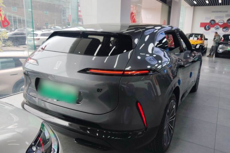 Used Avatr 07 2024 Max Extended-Range Edition Rear Right 45 Deg