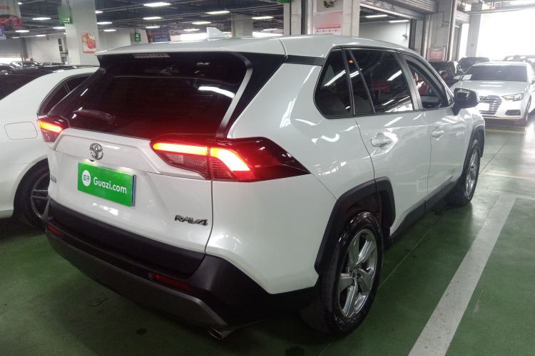 Used Toyota RAV4 2022 2.0L CVT Two-Wheel Drive Fashion Plus Edition