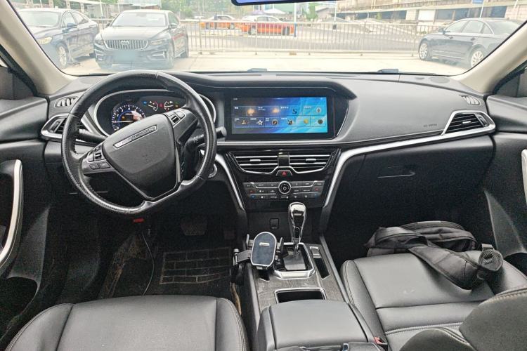 Used Venucia T90 2018 2.0L CVT Smart Connect Prestige Version China VI Standard