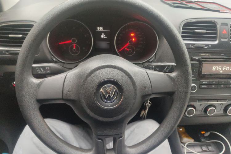 Used Volkswagen Golf 2011 1.6 Manual Fashion Edition
