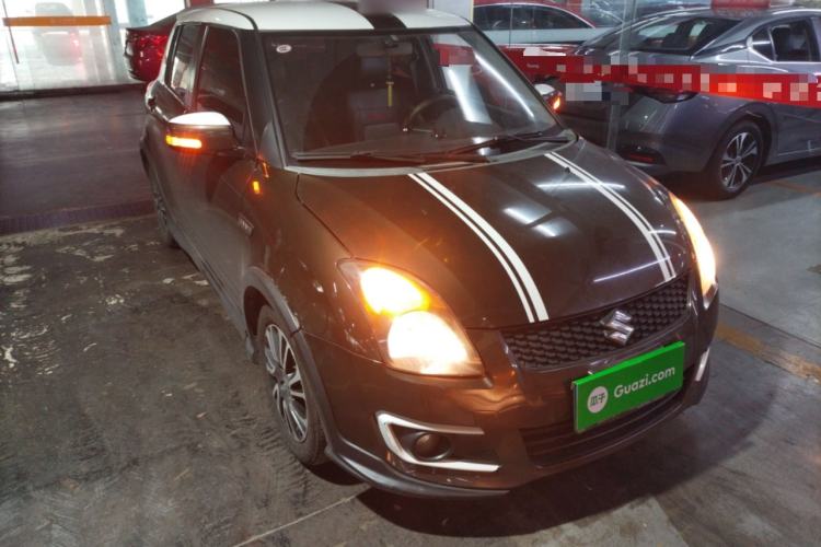 Used Suzuki Swift 2015 1.5L Automatic Limited Edition Front Right 45 Deg