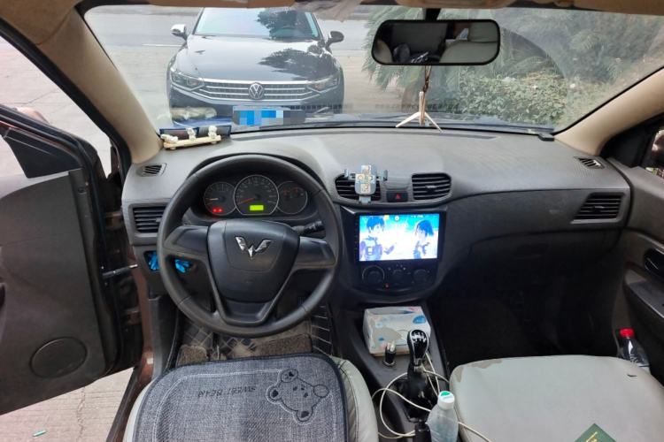 Used Wuling Hongguang 2014 1.2L S Standard Version China IV Standard