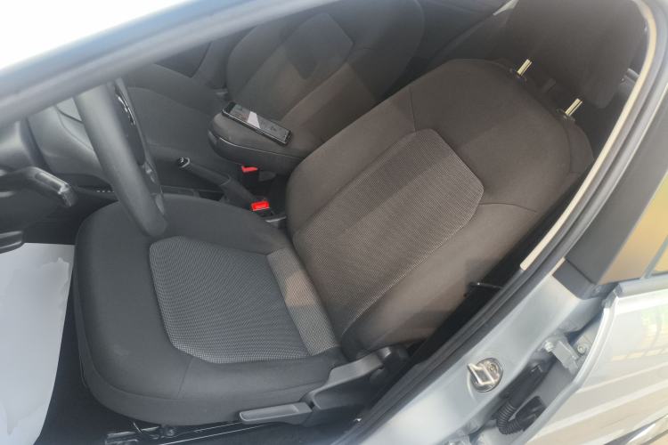 Used Volkswagen Jetta 2019 Dream Edition 1.5L Automatic Fashionable Version
