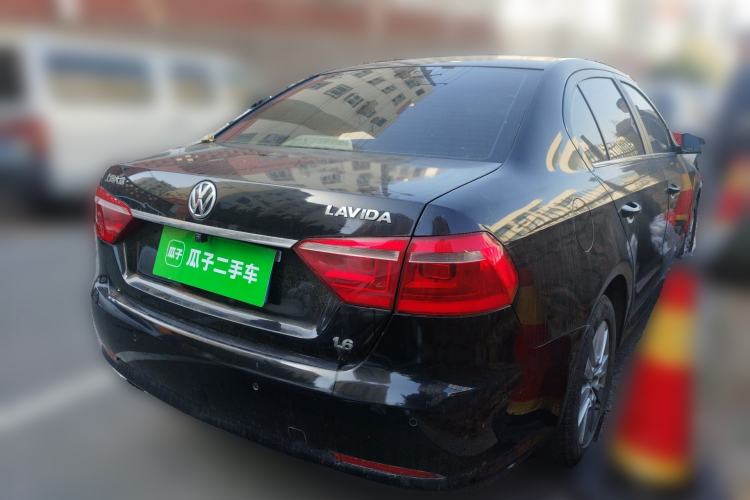 Used Volkswagen Lavida 2013 Restyled Classic 1.6L Automatic Comfort Edition