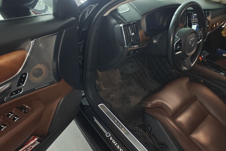 Used Volvo S90 2020 T5 Zhiya Luxury Edition