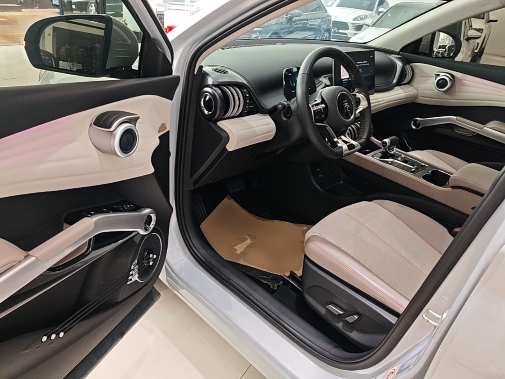 BYD Yuan PLUS 2023 Champion Edition 510KM Superior Model — снимка 18