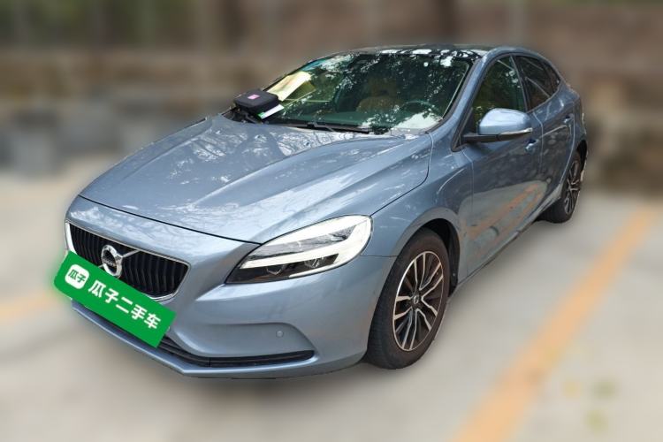 Used Volvo V40 2017 T3 Zhiyi Edition