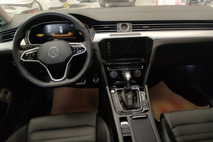 Used Volkswagen Magotan 2025 Zhongxiang Version 280TSI DSG Comfort Edition