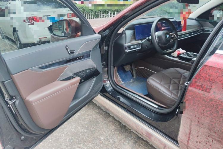 Used BMW 7 Series 2023 735Li M Sport Package