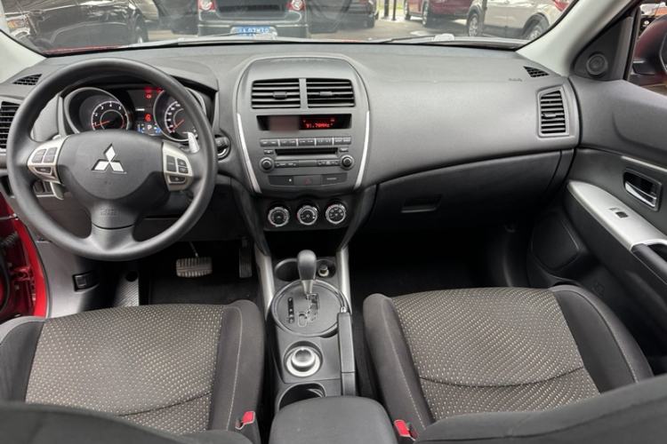 Used Mitsubishi ASX 2013 2.0L CVT Four-Wheel Drive Premium Edition
