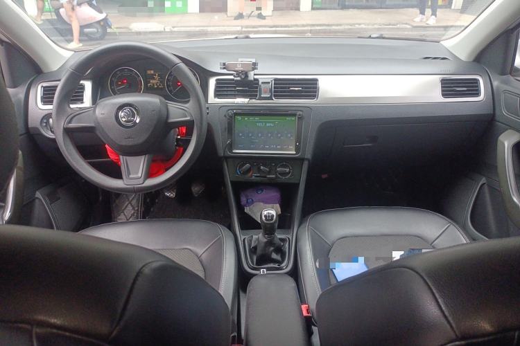 Used Skoda Rapid Spaceback 2016 Revised 1.6L Manual Chuanxing Edition
