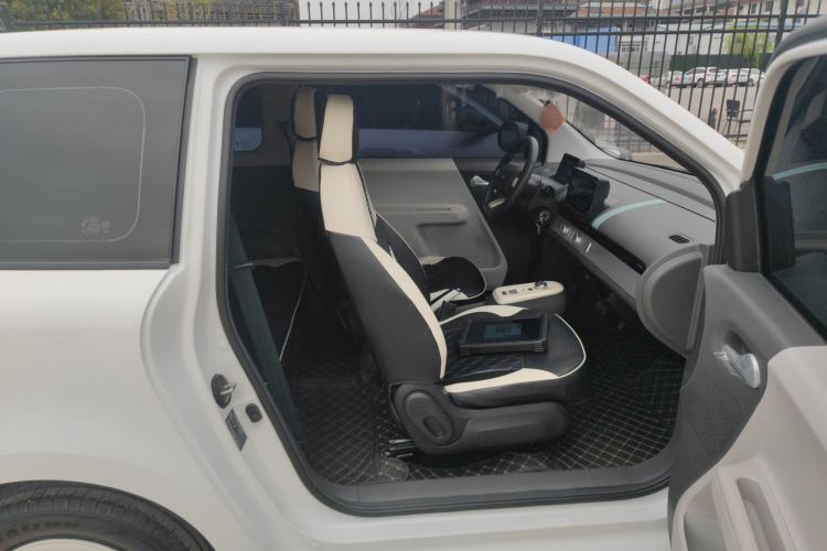 Used CHANGAN NEVO Lumin 2025 205km Refreshing Edition
