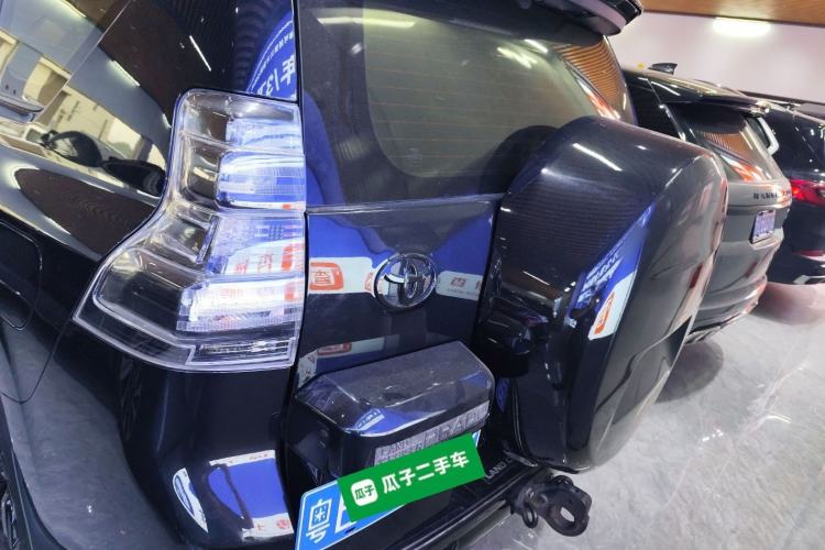 Used Toyota Prado 2014 4.0L Middle East Version
