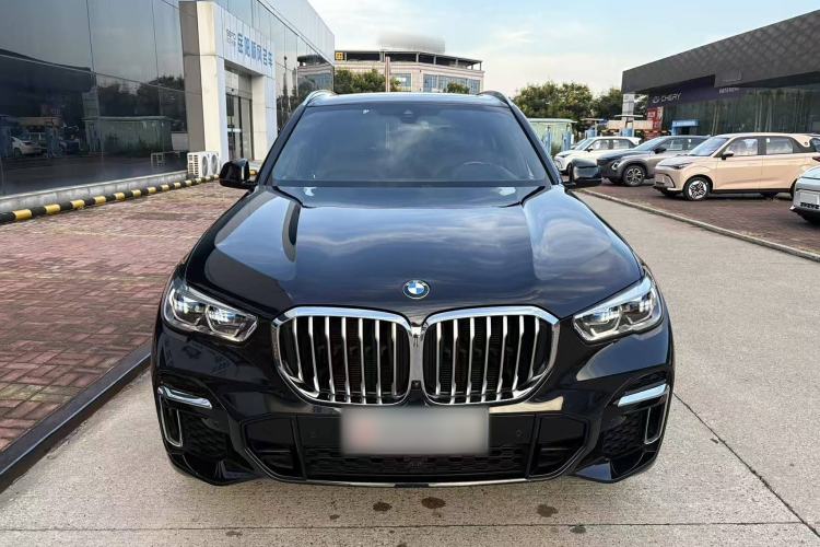 Used BMW X5 2022 xDrive 40Li M Sport Package
