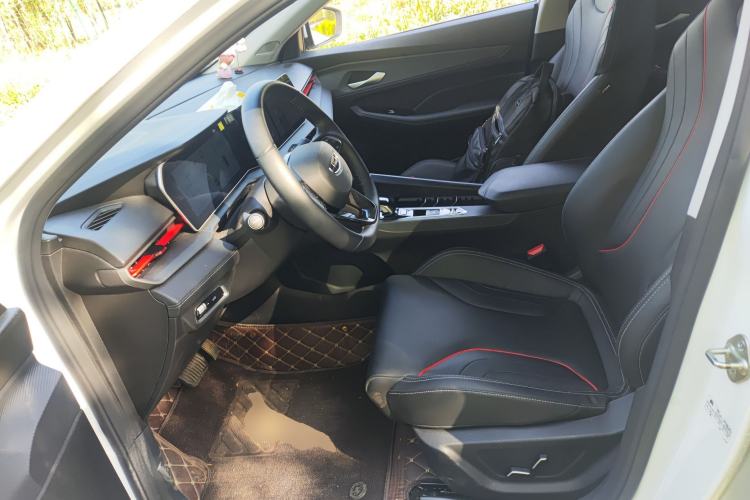 Used Geely Auto Binray 2022 Binrui COOL 1.5T DCT Electric Edition Left Front Seat