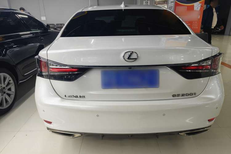 Used Lexus GS 2016 200T Leading Edition
