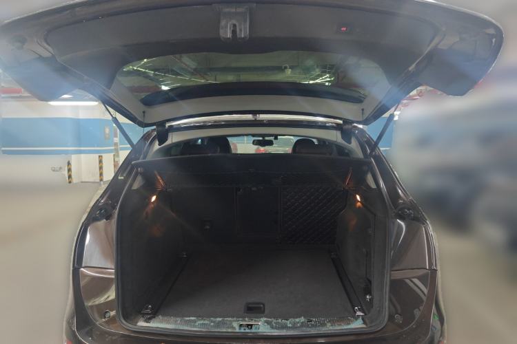 Used Audi Q5 2017 40 TFSI Comfort Model
