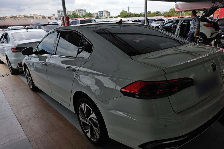 Used Volkswagen Bora 2025 Model, Facelifted 300TSI DSG Zunxing Edition Exterior 2