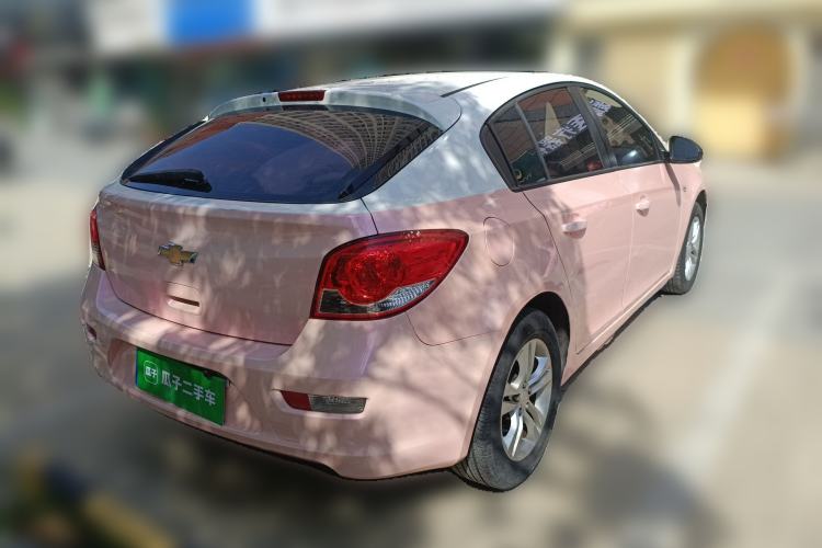 Used Chevrolet Cruze 2015 Hatchback 1.6L Automatic Comfort Edition Rear Right 45 Deg