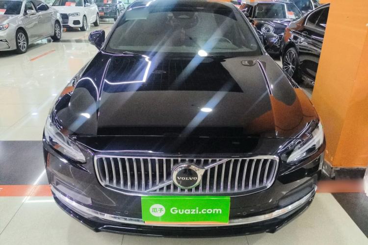 Used Volvo S90 2024 B5 Zhiyi Luxury Edition
