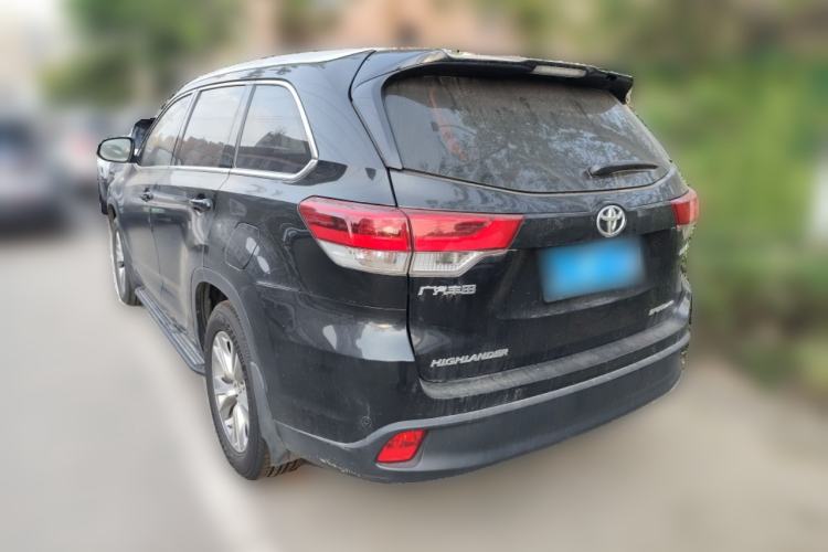 Used Toyota Highlander 2018 2.0T Two-Wheel Drive Elite Version 5 Seats China VI Standard
