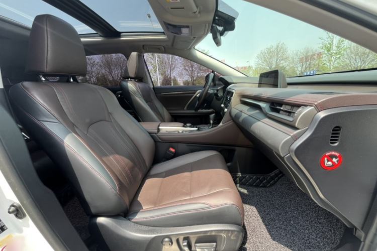 Used Lexus RX 2016 300 4x4 Elegant Edition China VI Interior 8