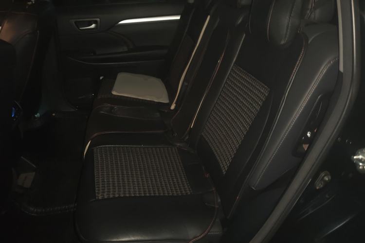 Used Toyota Highlander 2015 2.0T Four-Wheel Drive Luxury Edition 7-Seater