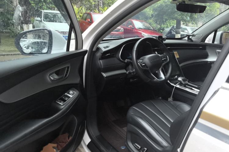 Used Roewe RX5 MAX 2019 300TGI Automatic 4G Connect Luxury Edition Driver Seat