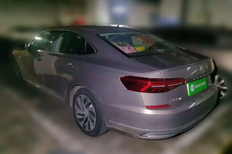 Used Volkswagen Passat New Energy 2019 430 PHEV Hybrid Elite Edition Rear Left 45 Deg