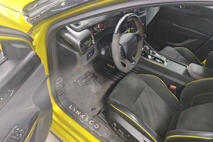 Used Lynk & Co 03 2019 03+ 2.0TD Automatic Wind-Chasing Edition
