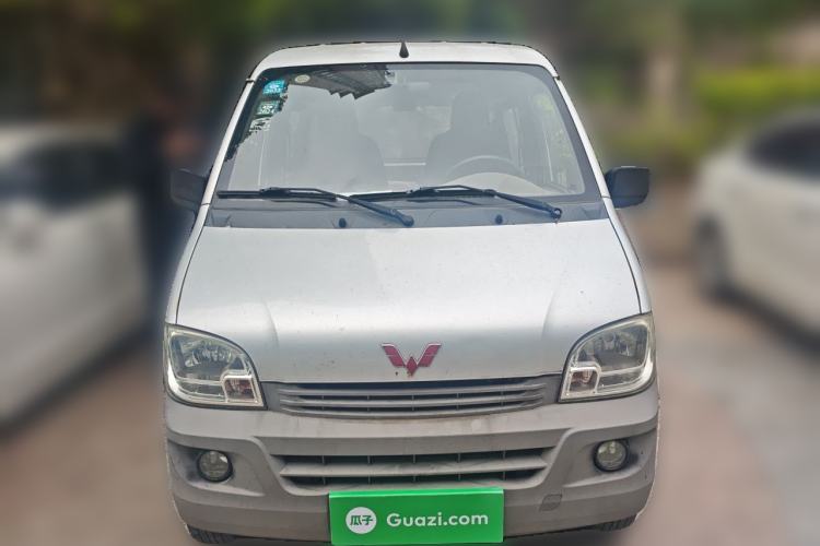 Used Wuling Zhiguang 2015 1.2L Practical LS-I Model