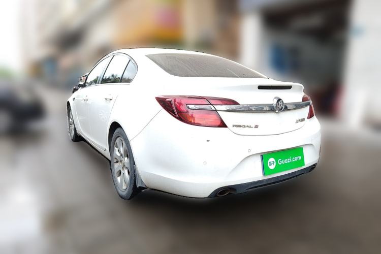 Used Buick Regal 2015 1.6T Leading Technology Model Rear Left 45 Deg