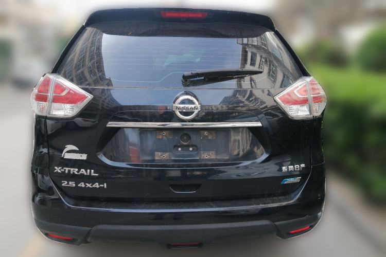 Used Nissan X-Trail 2014 2.5L CVT Luxury Edition 4WD
