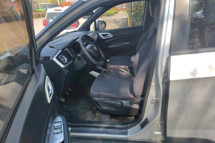 Used Brilliance V3 2015 1.5L Manual Comfort Model