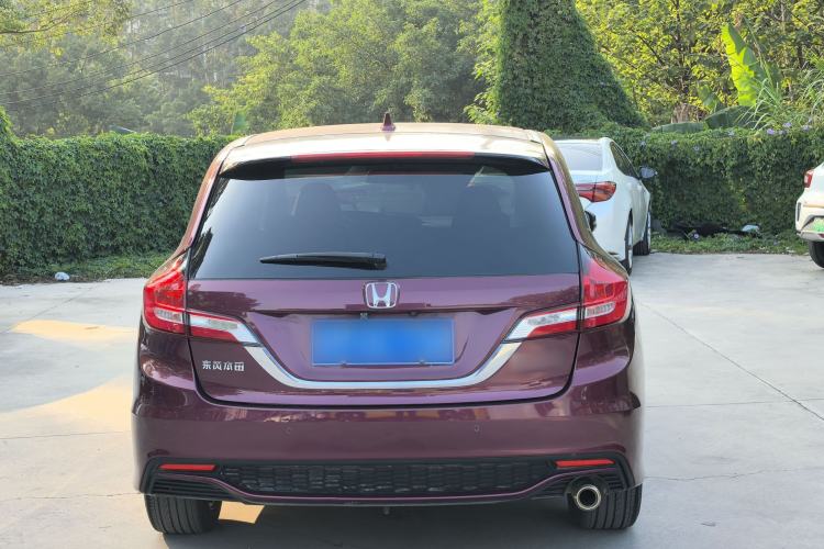 Used Honda Jade 2017 1.8L automatic Comfort version 5 seats
