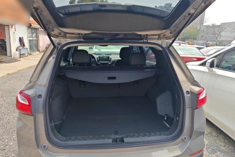 Used Chevrolet Equinox 2019 535T Automatic Chijie Edition China VI Trunk