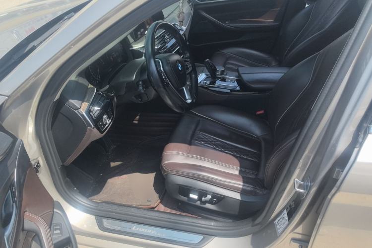 Used BMW 5 Series 2019 530Li Luxury Edition Premium Package
