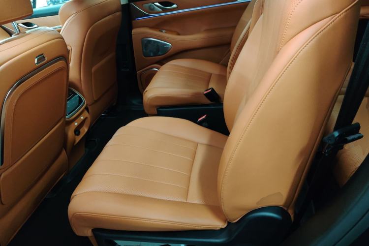 Used Wey Lanshan 2025 Four-Wheel Drive Max
