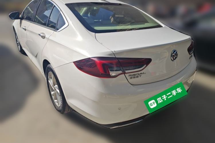 Used Buick Regal 2020 552T Elite Edition Rear Left 45 Deg