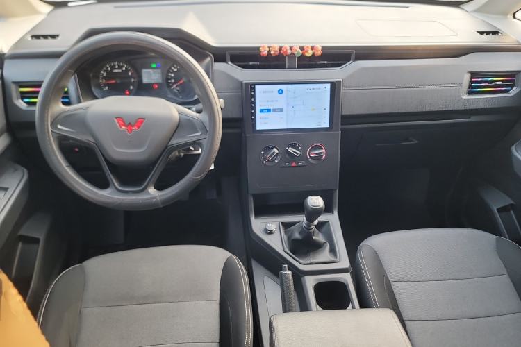 Used Wuling Hongguang PLUS 2020 1.5L Manual Standard Edition 7-Seater