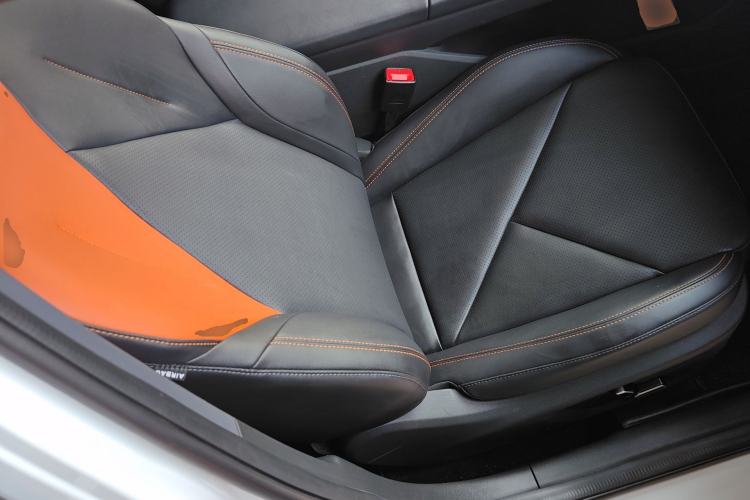 Used CHANGAN UNI-V 2022 1.5T Prestige Version Right Front Seat